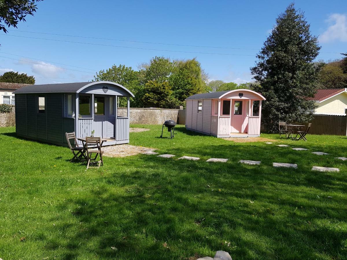 Acorn Camping And Caravan Park Llantwit Major Bagian luar foto