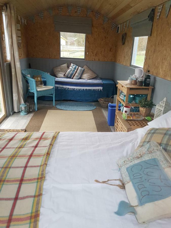 Acorn Camping And Caravan Park Llantwit Major Bagian luar foto