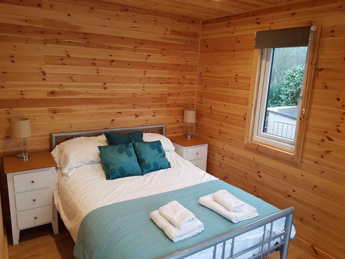 Acorn Camping And Caravan Park Llantwit Major Bagian luar foto